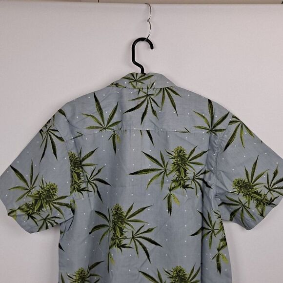 True Rock Mens S/S Shirt  NWOT - Picture 9 of 10